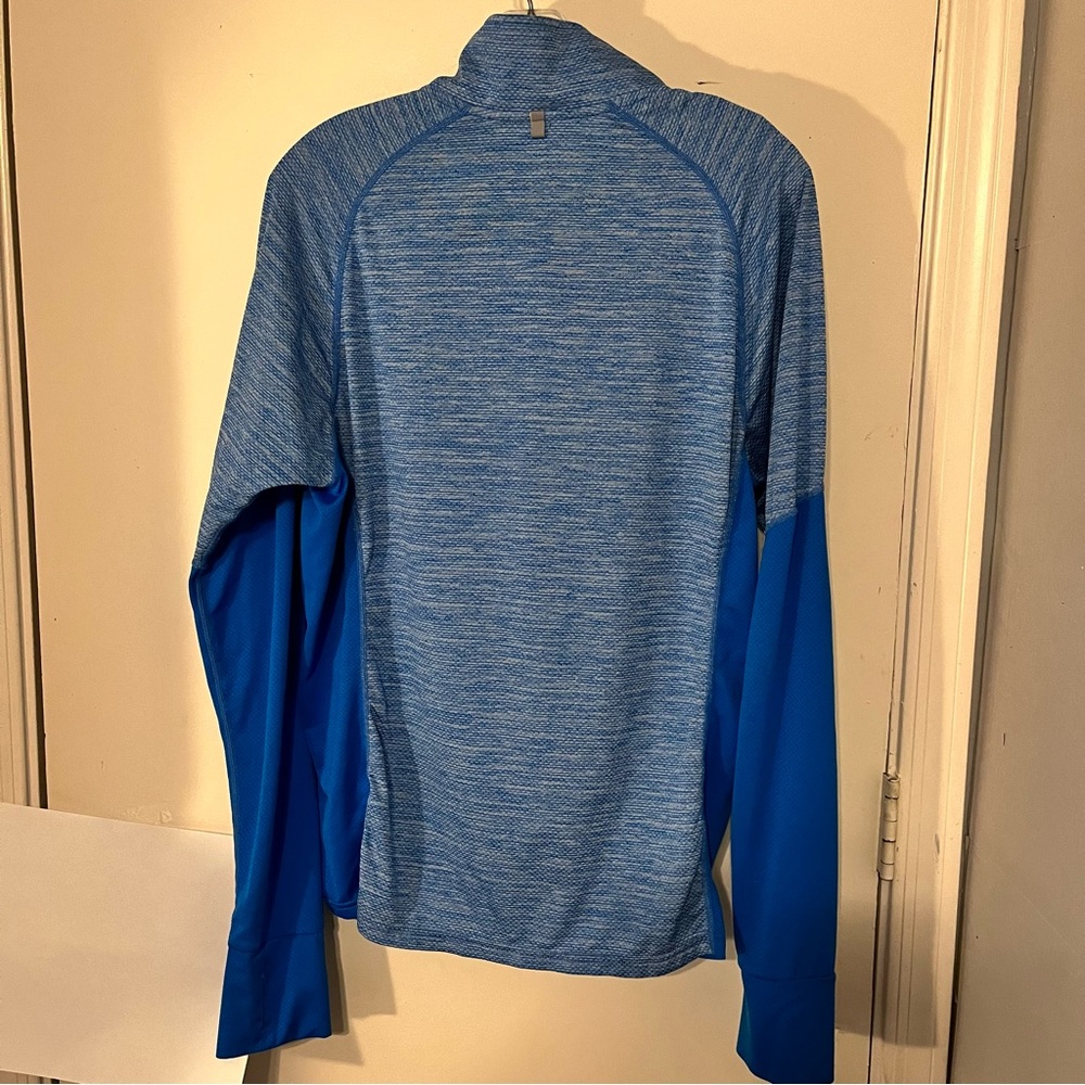 Mens Mizuno Japanese engineered shirt, half zip running shirt - Picture 2 of 6